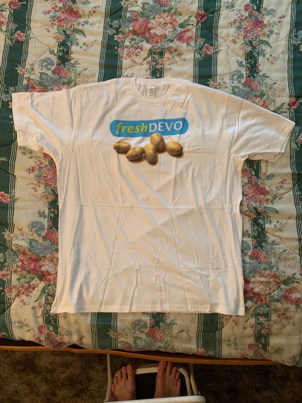 DEVO 2010 tour t-shirt MEN / 2xl